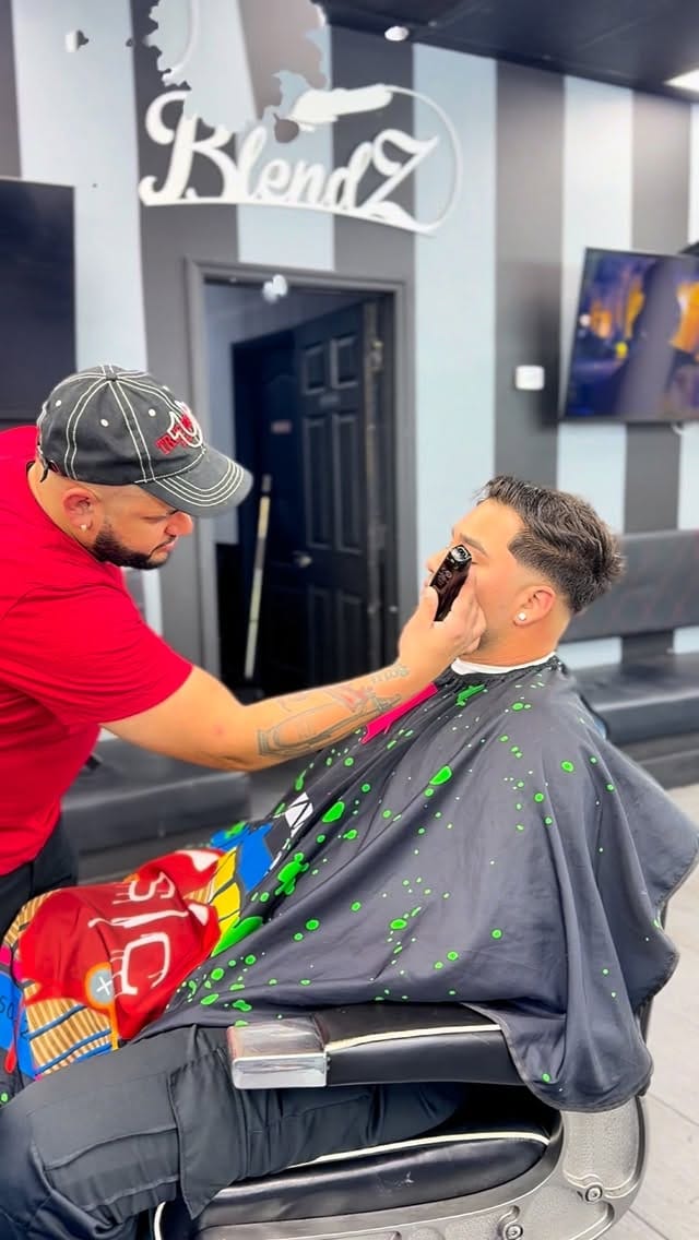 Post 8 by Blendz Barbershop on Instagram (video)