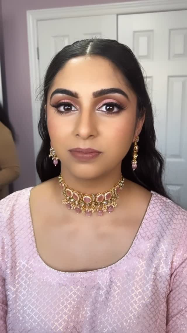 Post 4 by Glam Beauty Space on Instagram (video)