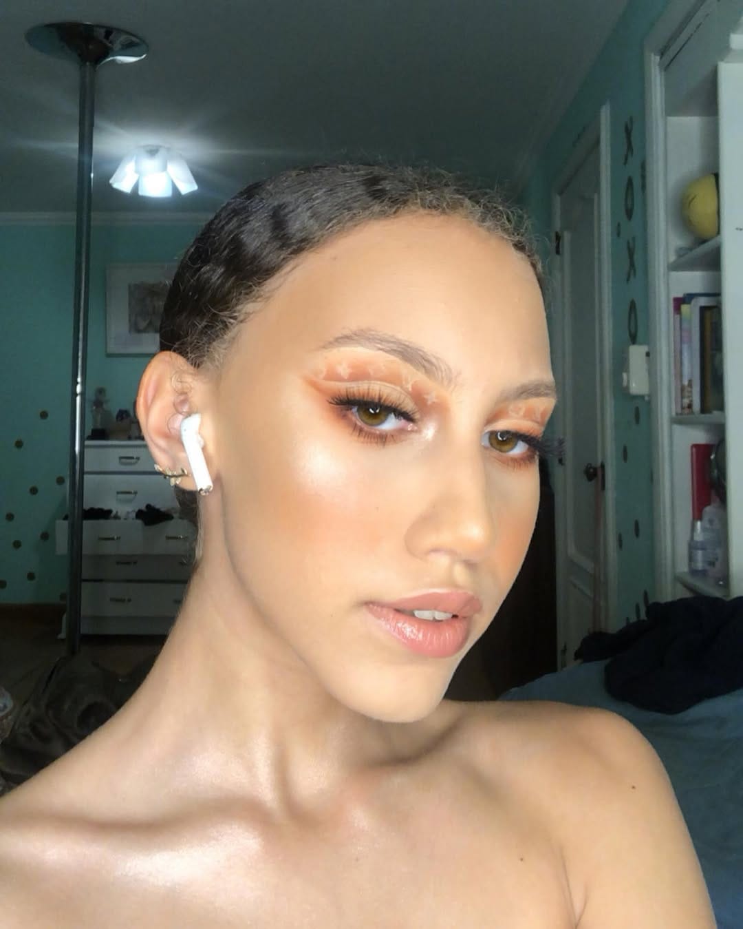 Post 6 by enya palma 👽 on Instagram (image)