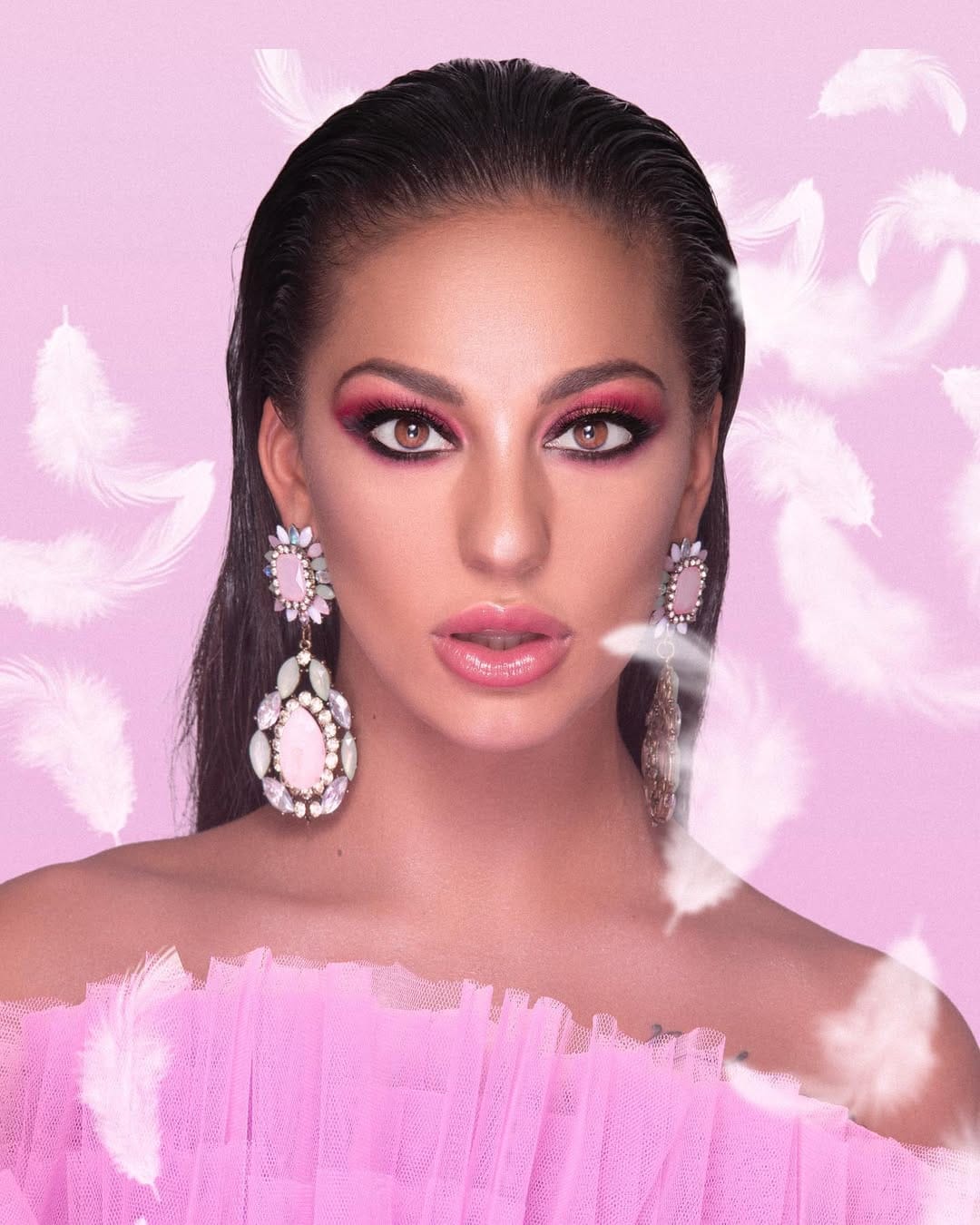 Post 3 by Gran Canaria Make up on Instagram (image)