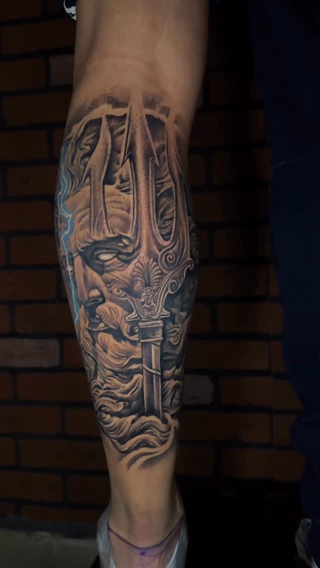 Post 4 by Nelson Acid on Instagram (video)