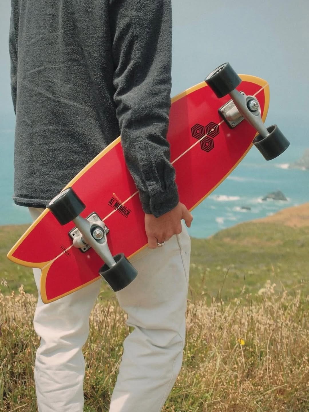 Post 7 by ʟɪɴᴇᴡᴇʀᴋs seoul (라인웍스서울) Downtown Surf Shop in Seoul on Instagram (image)