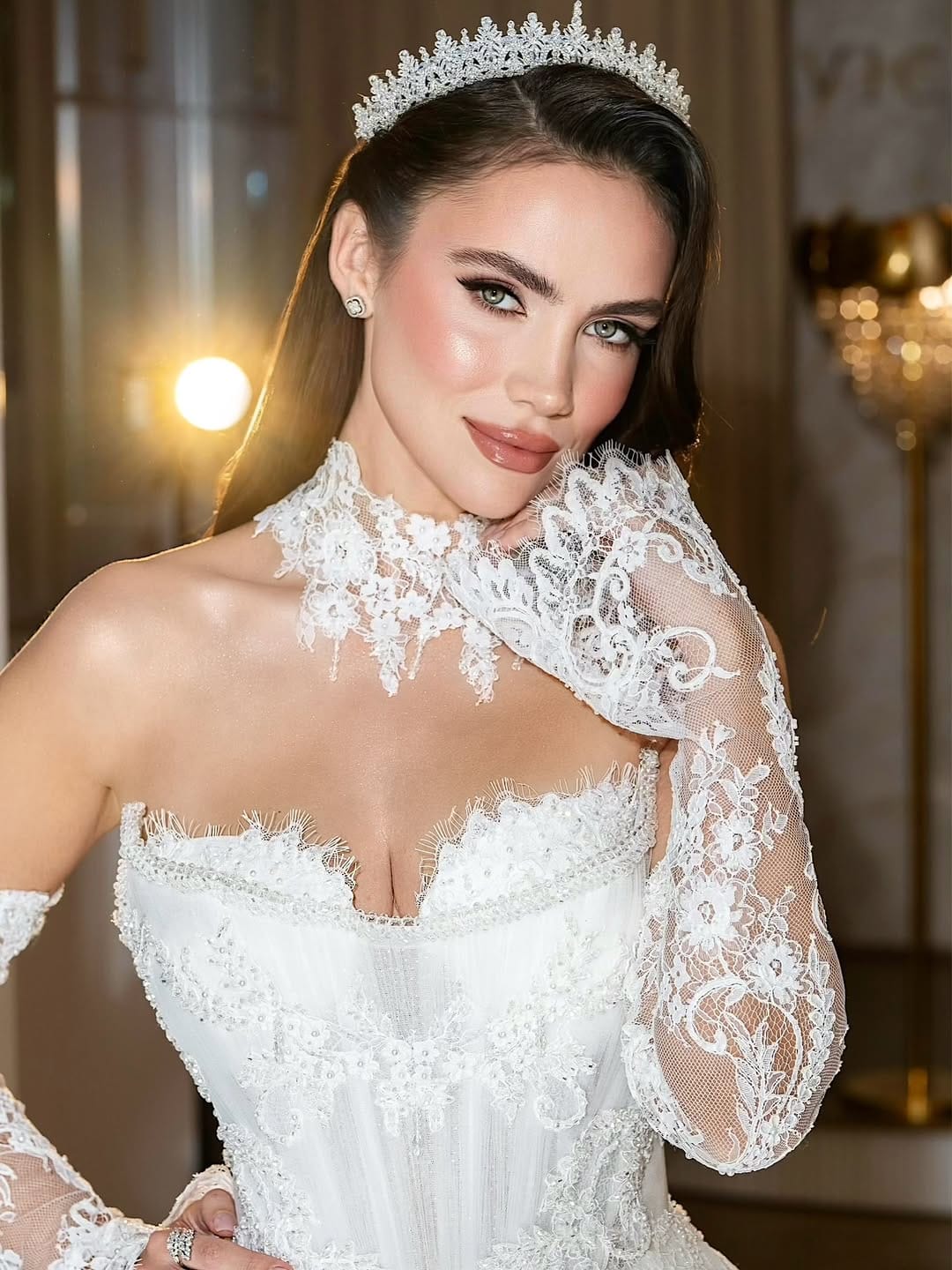 Post 10 by Bursa Gelinlik | Nişan Elbisesi l Kınalık l Parti Elbiseleri on Instagram (carousel)