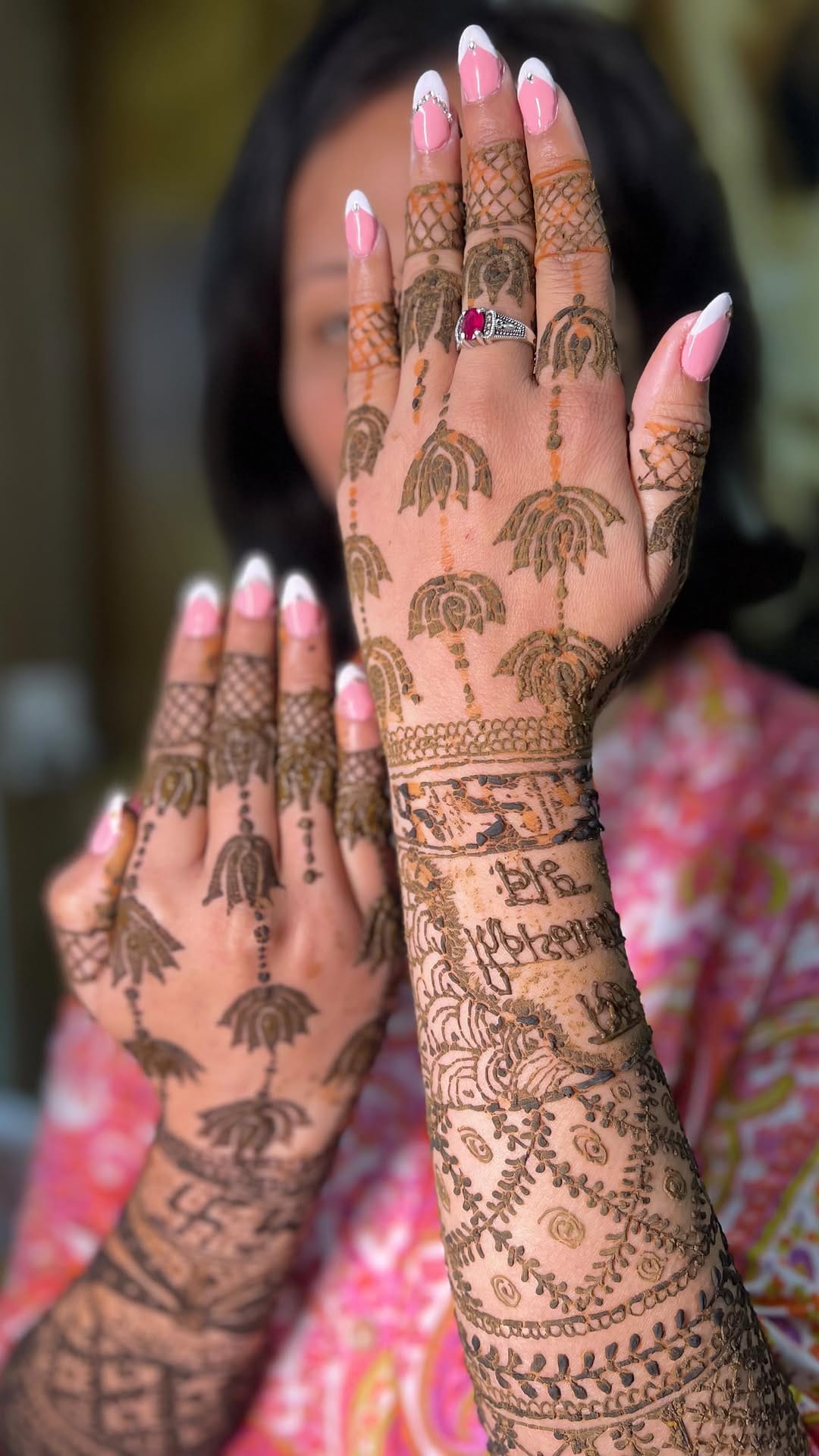 Post 5 by Vineeta🧿/bridal makeup artist on Instagram (video)