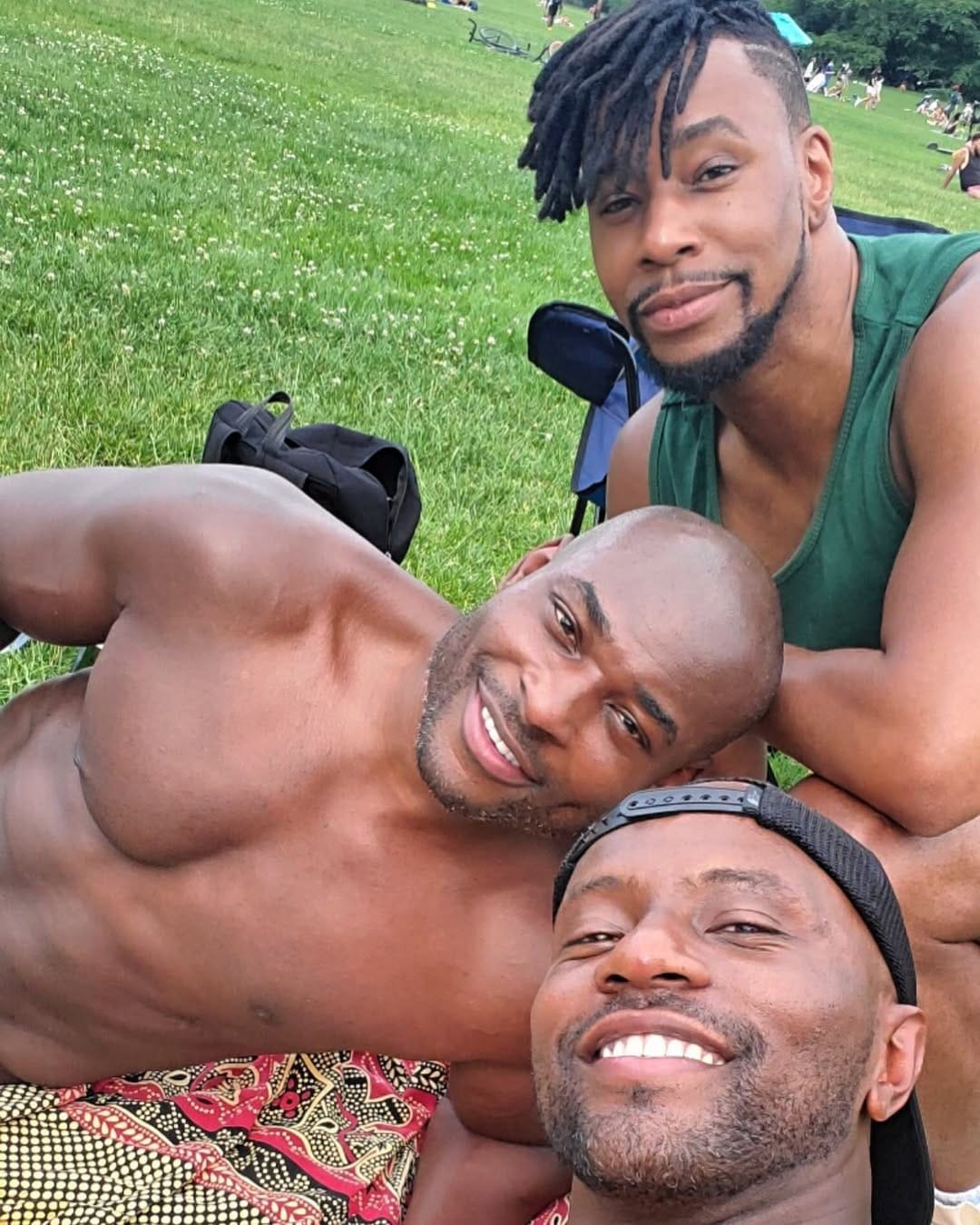 Post 6 by Willie Holmes on Instagram (image)
