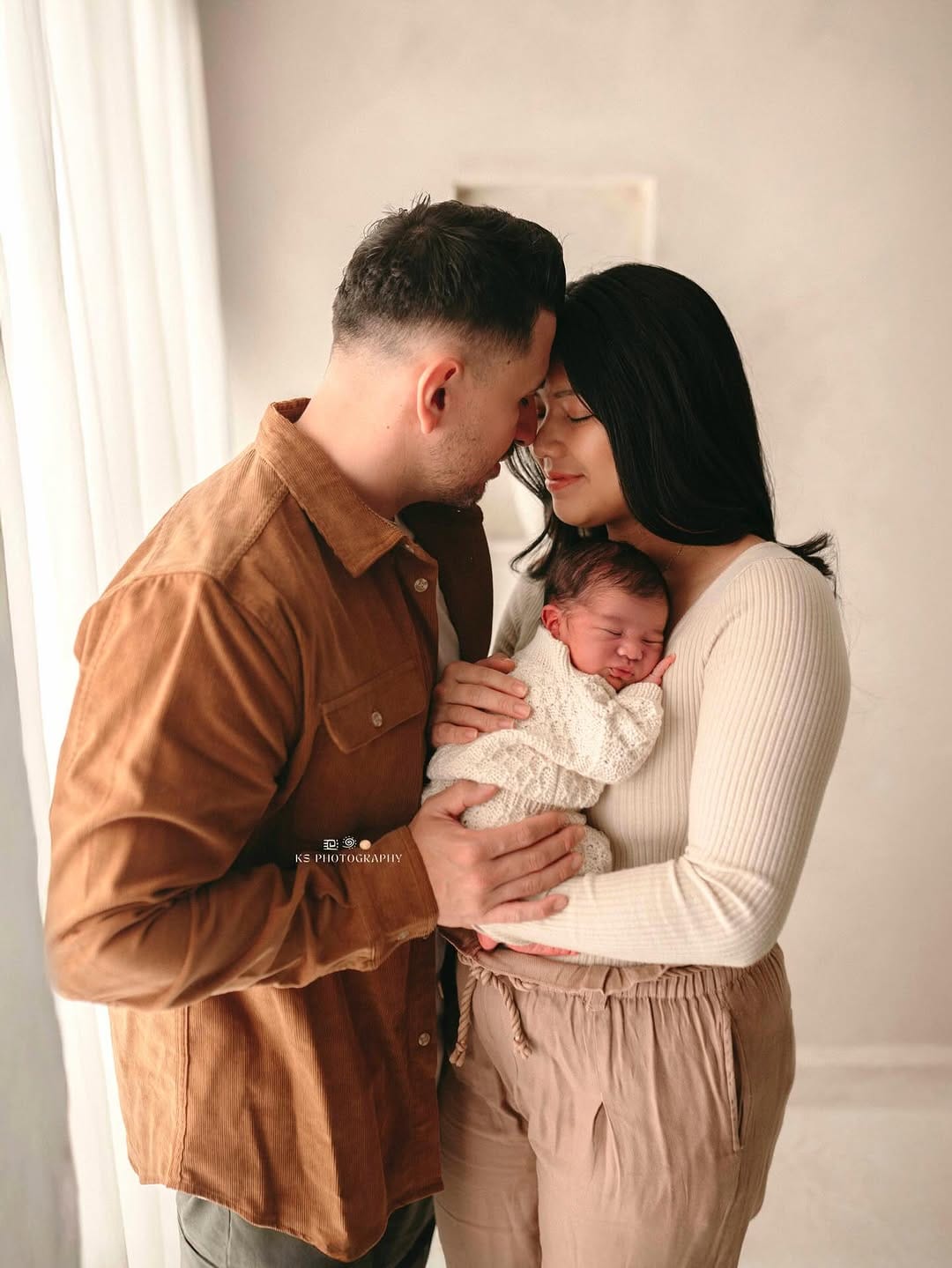 Post 10 by KS PHOTOGRAPHY| CA Newborn Photographer on Instagram (carousel)
