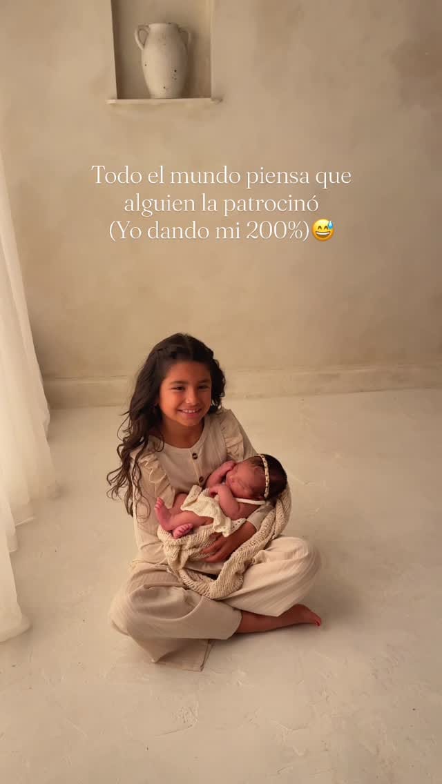 Post 2 by KS PHOTOGRAPHY| CA Newborn Photographer on Instagram (video)