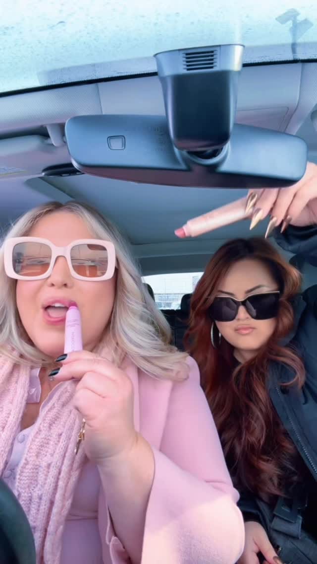 Post 1 by GENEVIEVE ✮ HAIR ARTIST & EDUCATOR on Instagram (video)