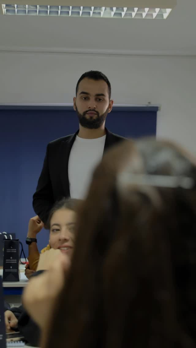 Post 1 by Raki Kriaa on Instagram (video)