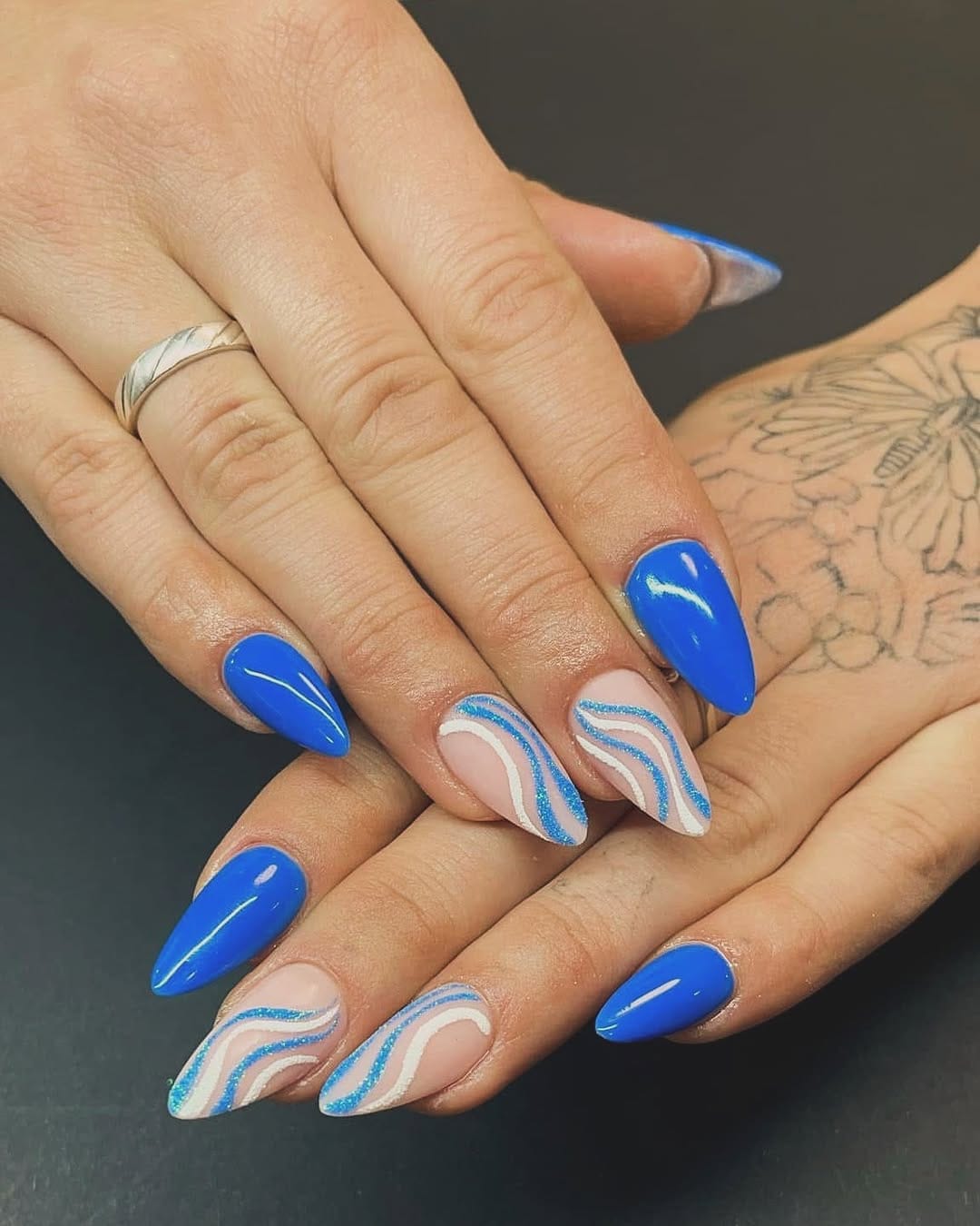 Post 3 by Get Polished | Nagelstudio | Lashes on Instagram (carousel)