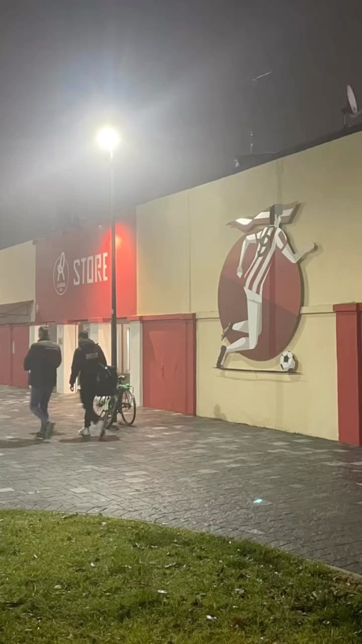 Post 9 by Biba on Instagram (video)