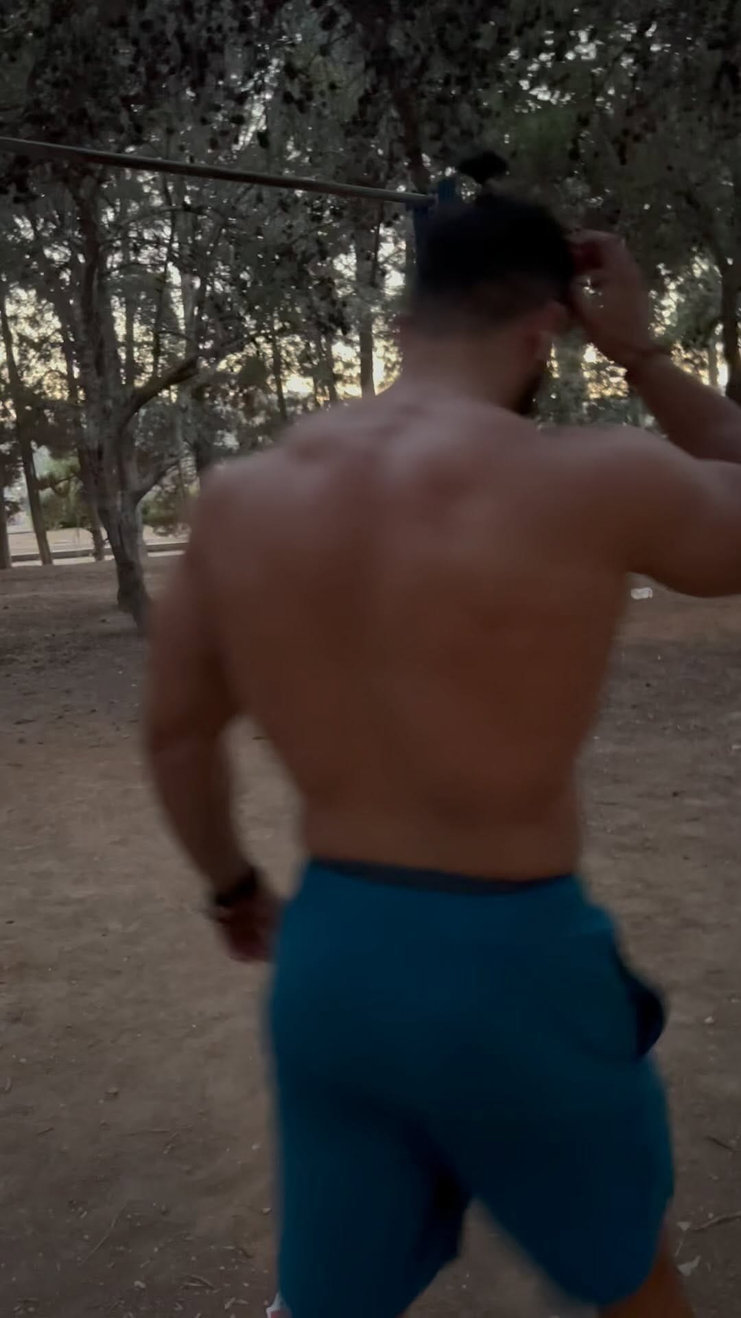 Post 4 by David Souissi on Instagram (video)