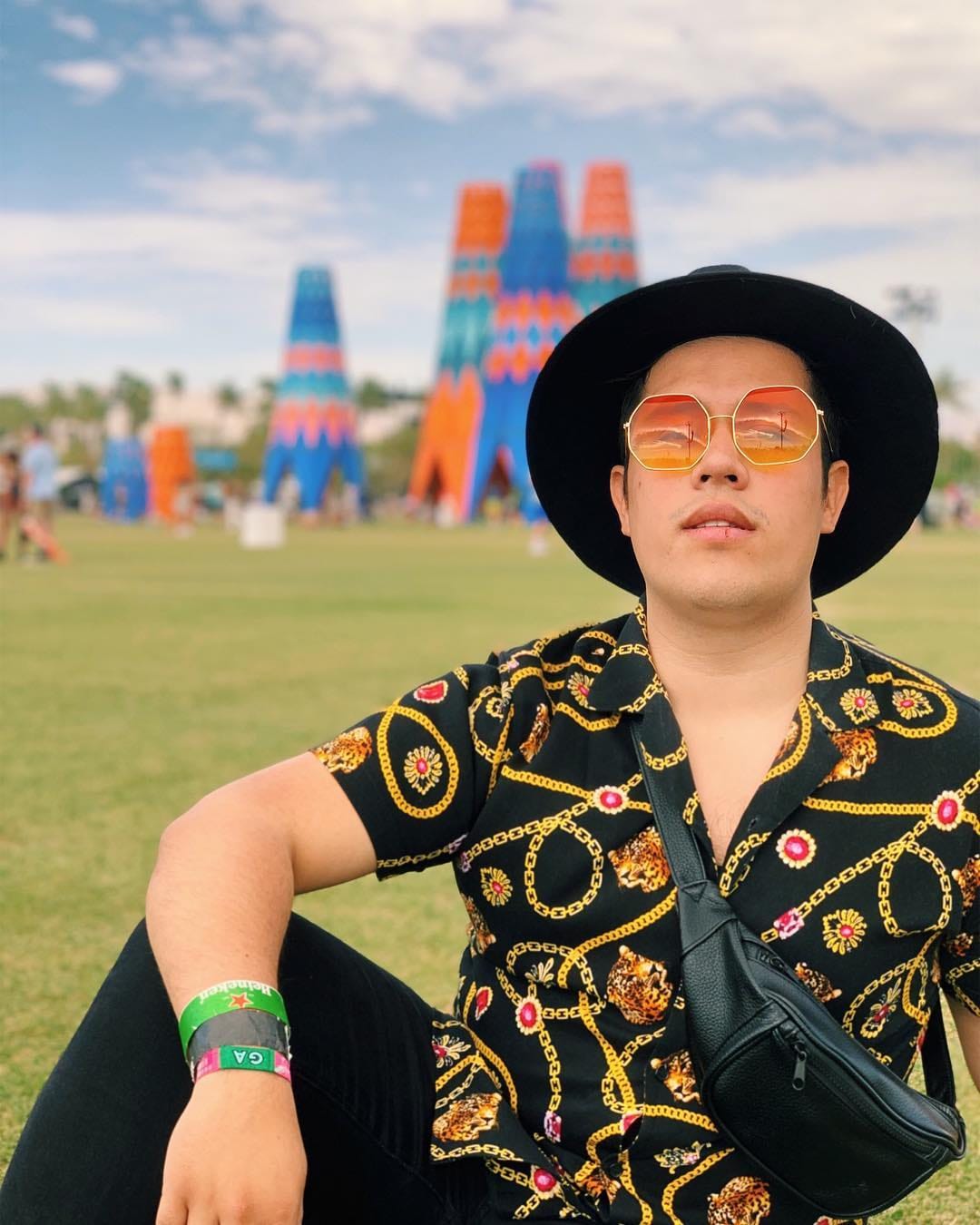 Post 10 by Isaac⚡️ on Instagram (carousel)