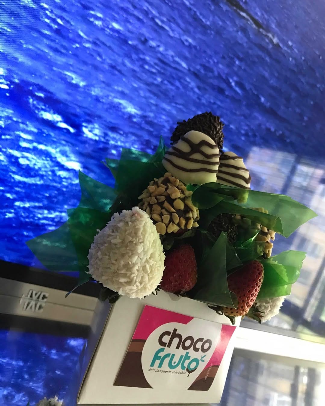 Post 9 by Arreglos frutales chocolate on Instagram (carousel)