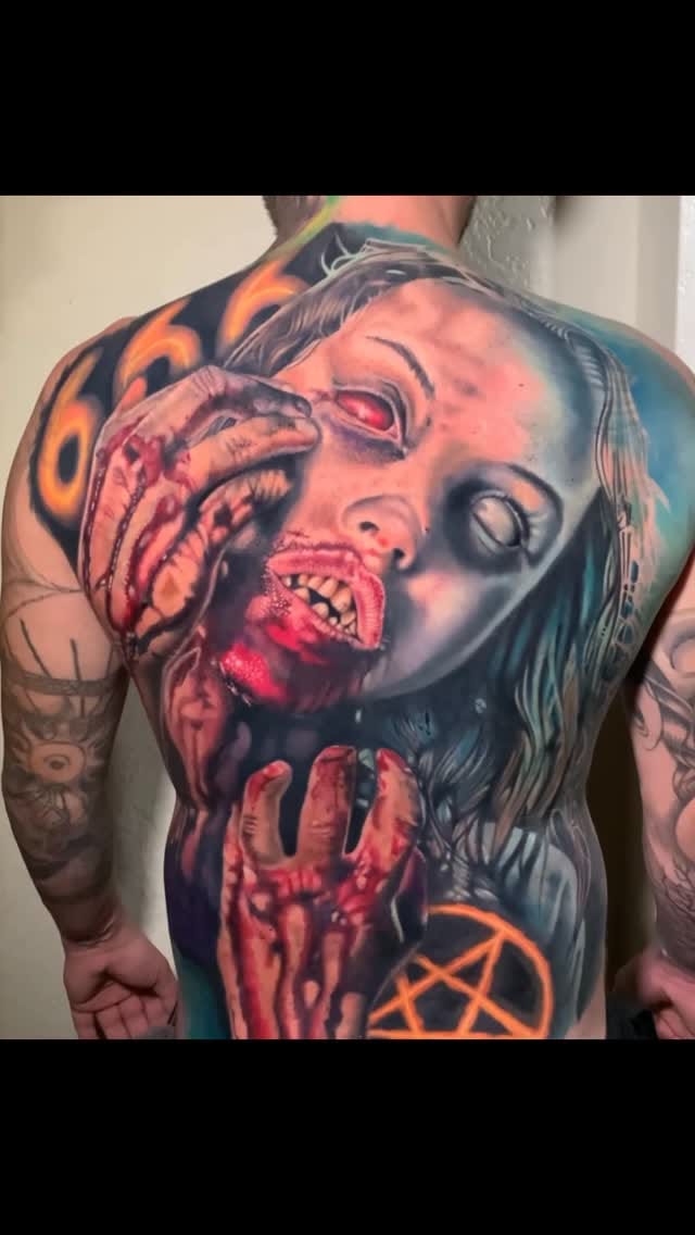 Post 7 by 😜 @evaferrerotattoo on Instagram (video)