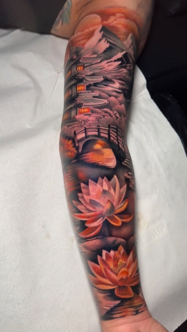 Post 3 by 😜 @evaferrerotattoo on Instagram (video)
