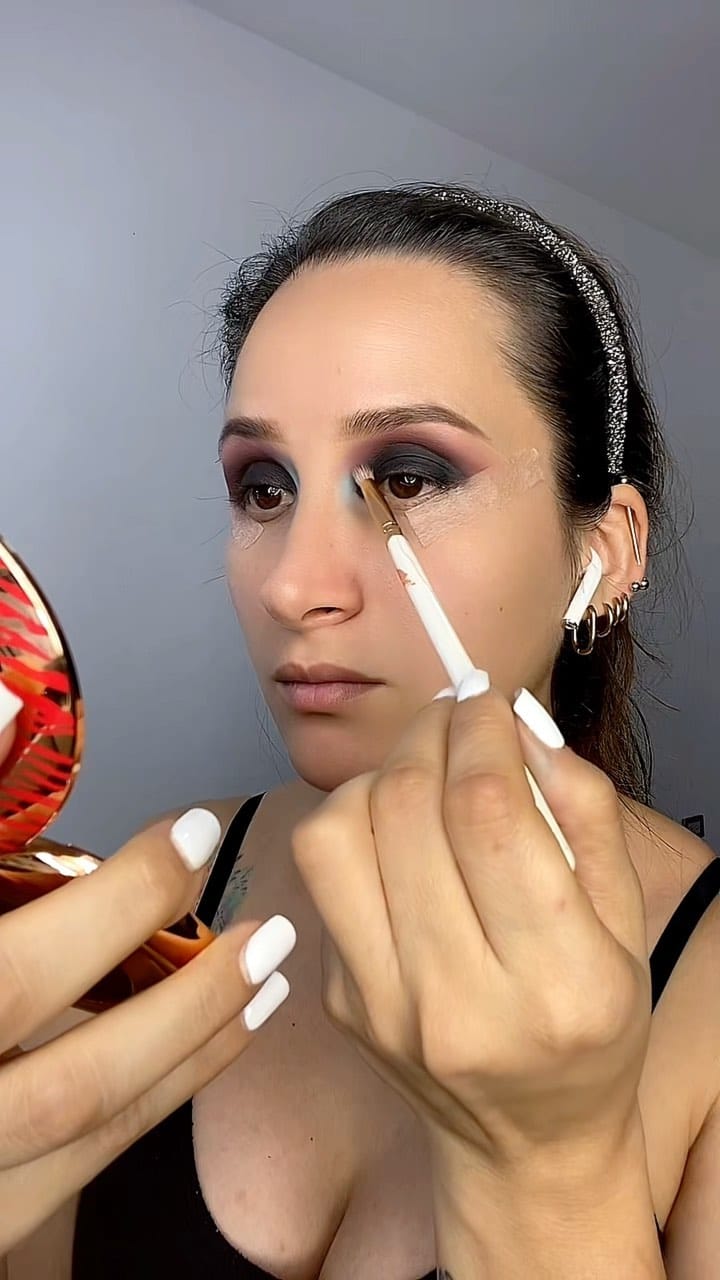 Post 2 by Lorena | Makeup Valencia 🇻🇪 on Instagram (video)