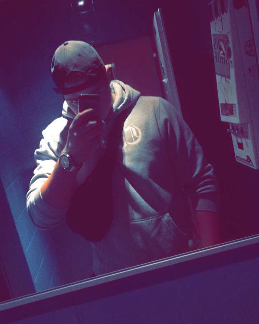 Post 5 by Nick on Instagram (image)