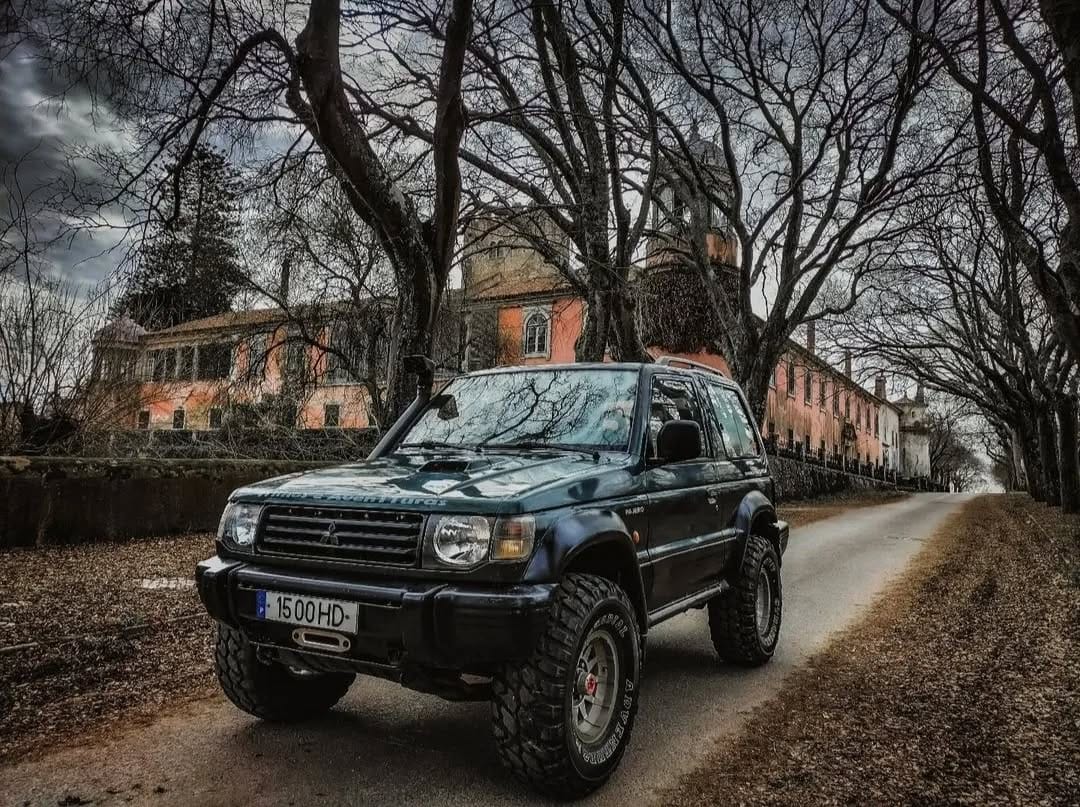 Post 4 by Mitsubishi Colombia Off - Road on Instagram (image)