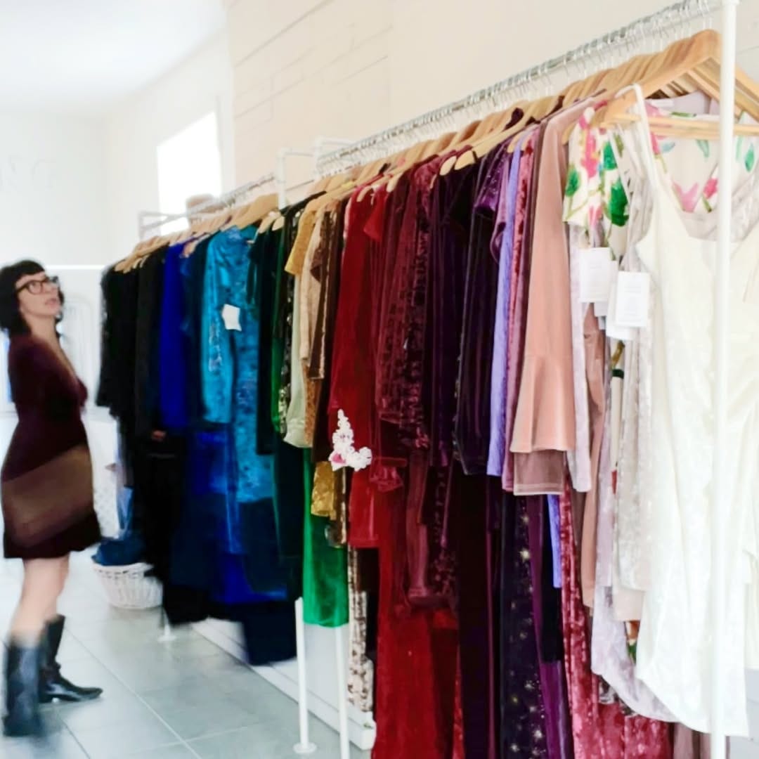 Post 9 by DARLING VINTAGE on Instagram (image)