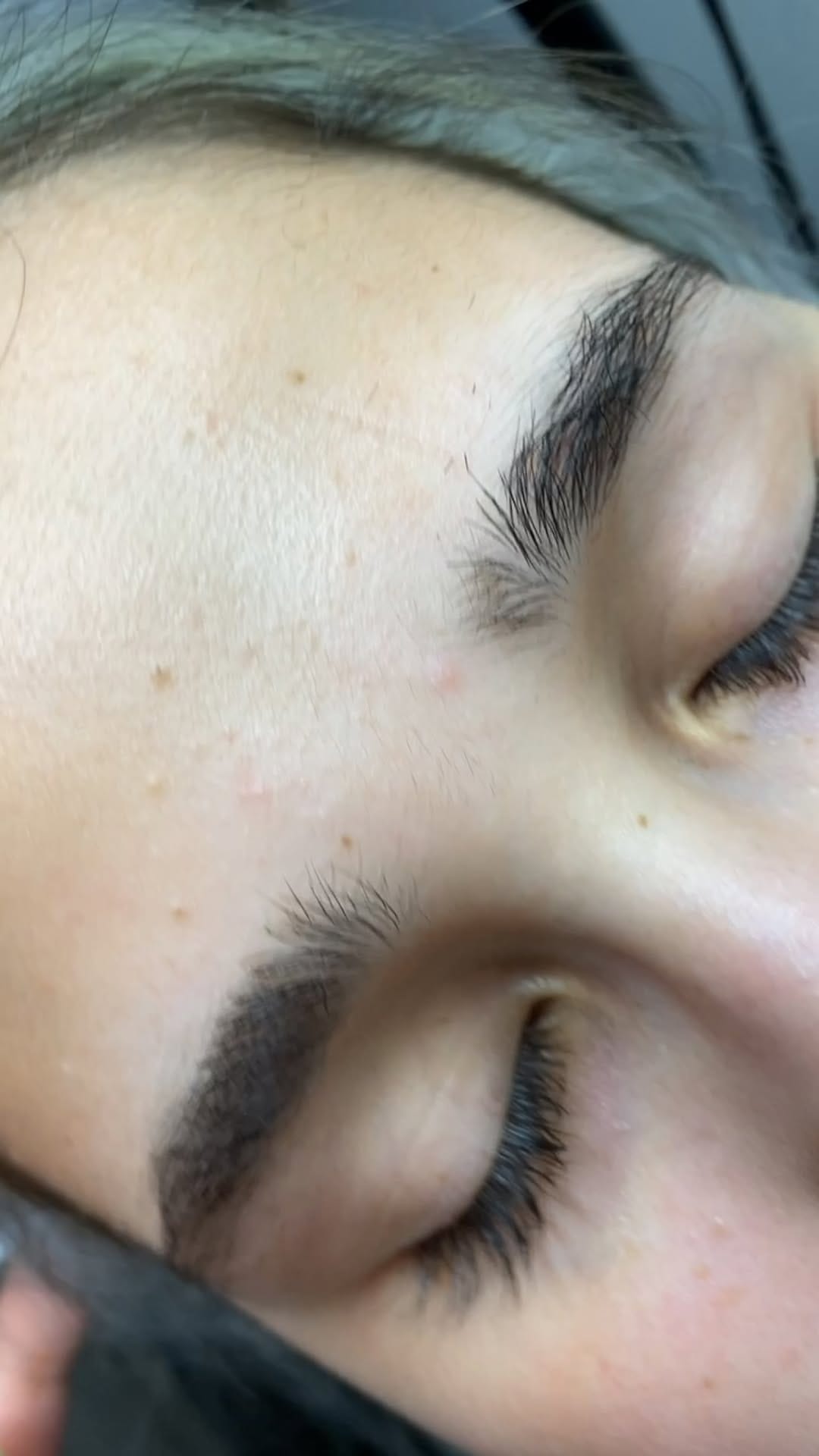Post 4 by Maquillaje Importado on Instagram (video)