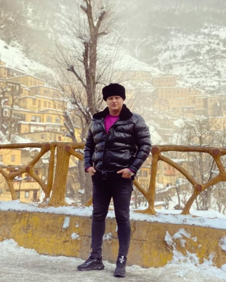 Post 10 by ☆شـایـان مـُـژدِهـی☆ on Instagram (carousel)