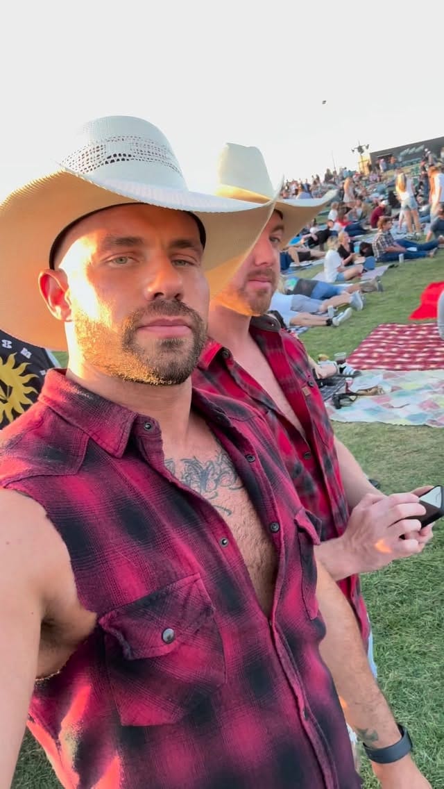 Post 4 by Kevin Crosland on Instagram (video)