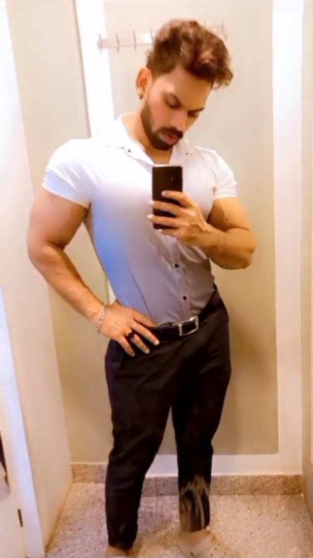 Post 6 by Suhail 🔱 on Instagram (video)