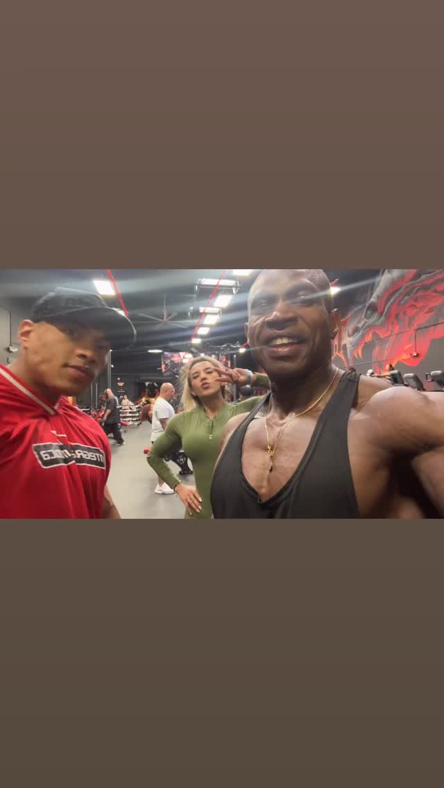 Post 8 by Mauricio Riascos on Instagram (video)