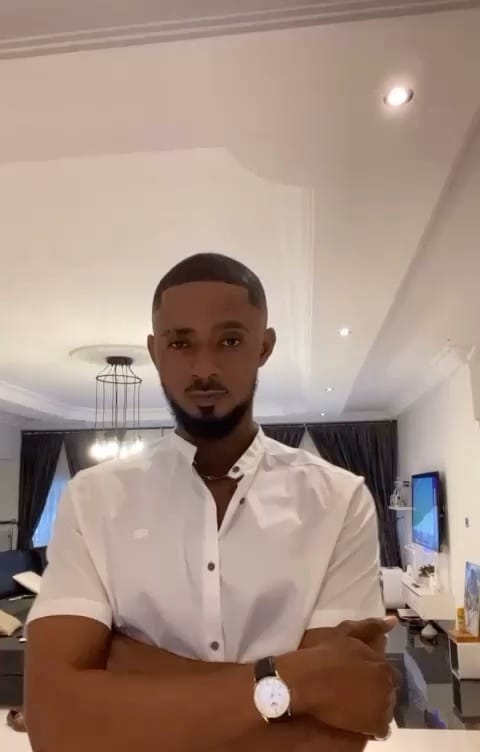 Post 2 by Kwa Ku on Instagram (video)