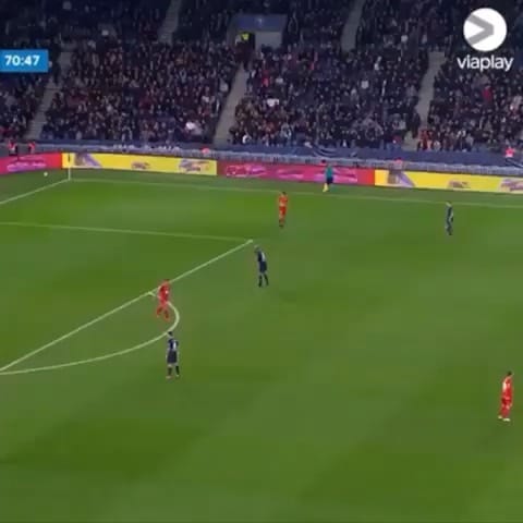Post 7 by Mbappé_fan🇫🇷 on Instagram (video)
