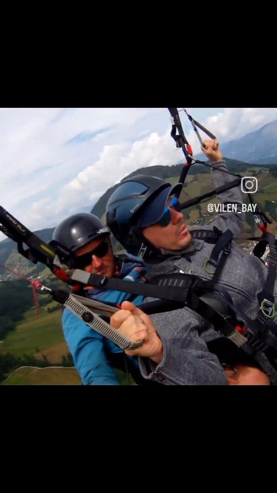 Post 8 by Vilen Bay on Instagram (video)
