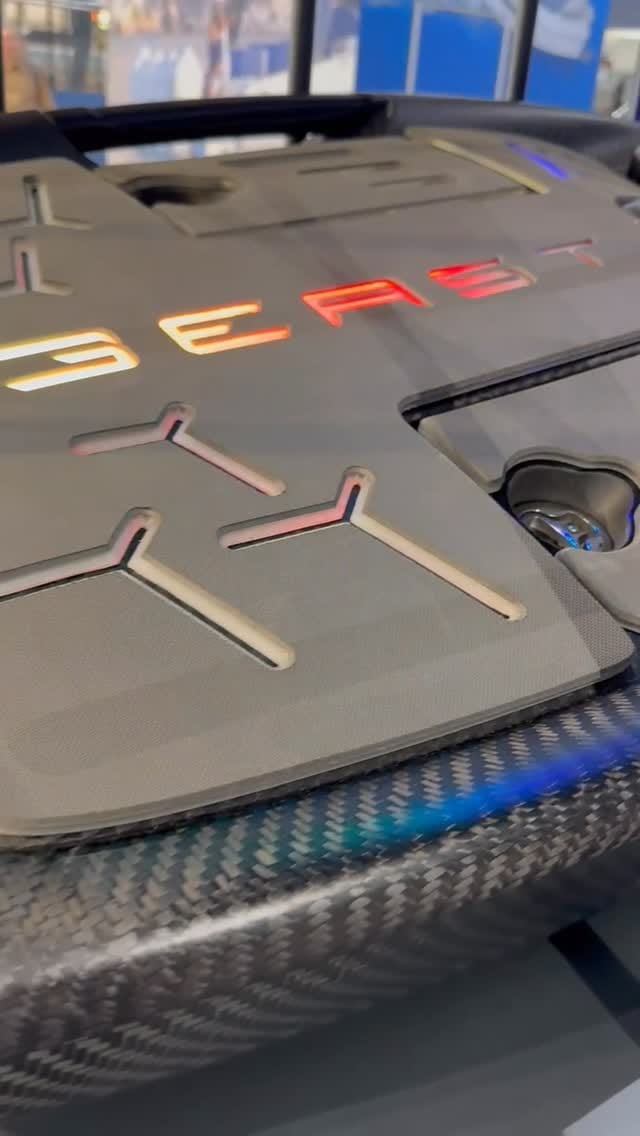 Post 1 by mo-jetboard on Instagram (video)