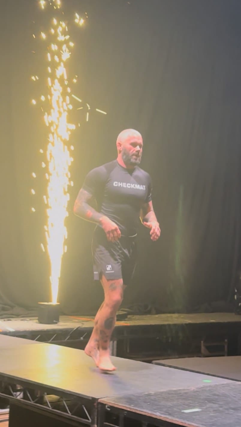 Post 8 by Barton Derenowski on Instagram (video)