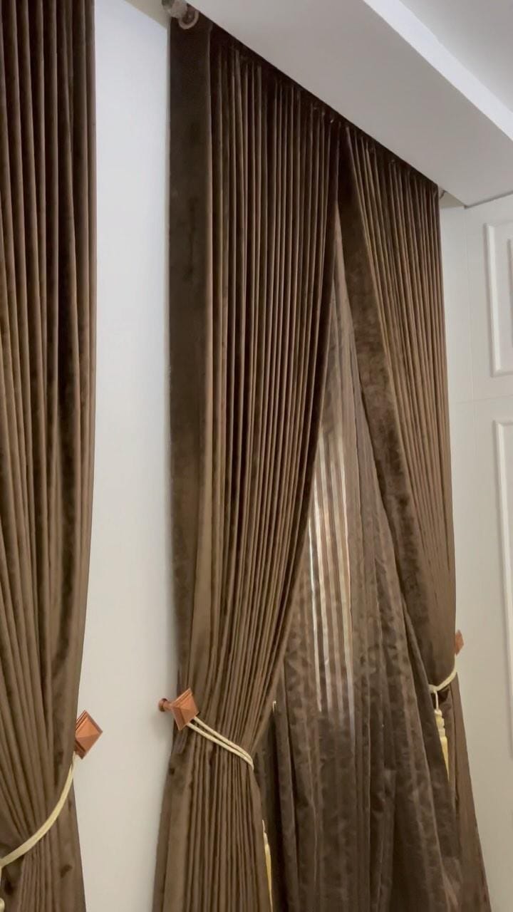 Post 8 by LUXURY BLINDS/CURTAINS on Instagram (video)
