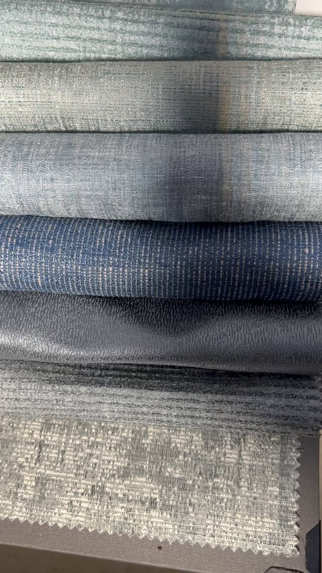 Post 3 by LUXURY BLINDS/CURTAINS on Instagram (video)