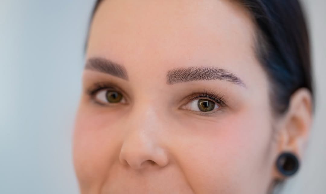 Post 2 by BEAUTY LASHES BERLIN on Instagram (carousel)