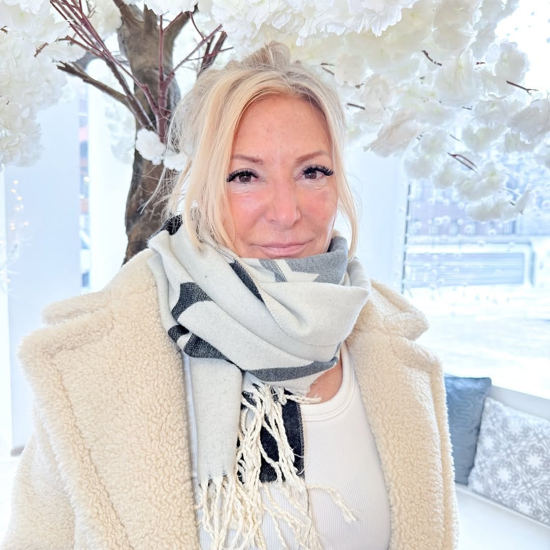 Post 3 by BEAUTY LASHES BERLIN on Instagram (image)