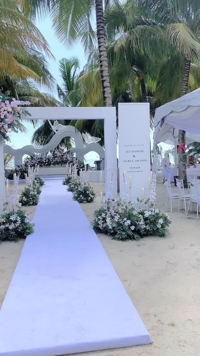 Post 3 by Kinah Tina Wedding Planner on Instagram (video)