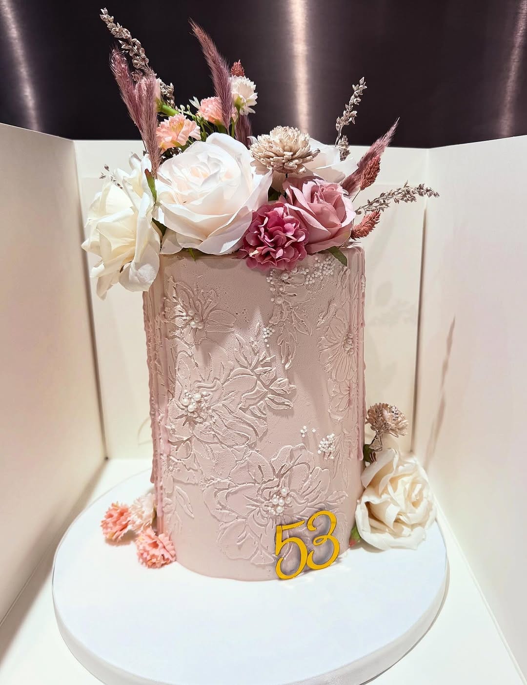 Post 5 by Sweet Tooth Bakery🍰🎂 on Instagram (image)