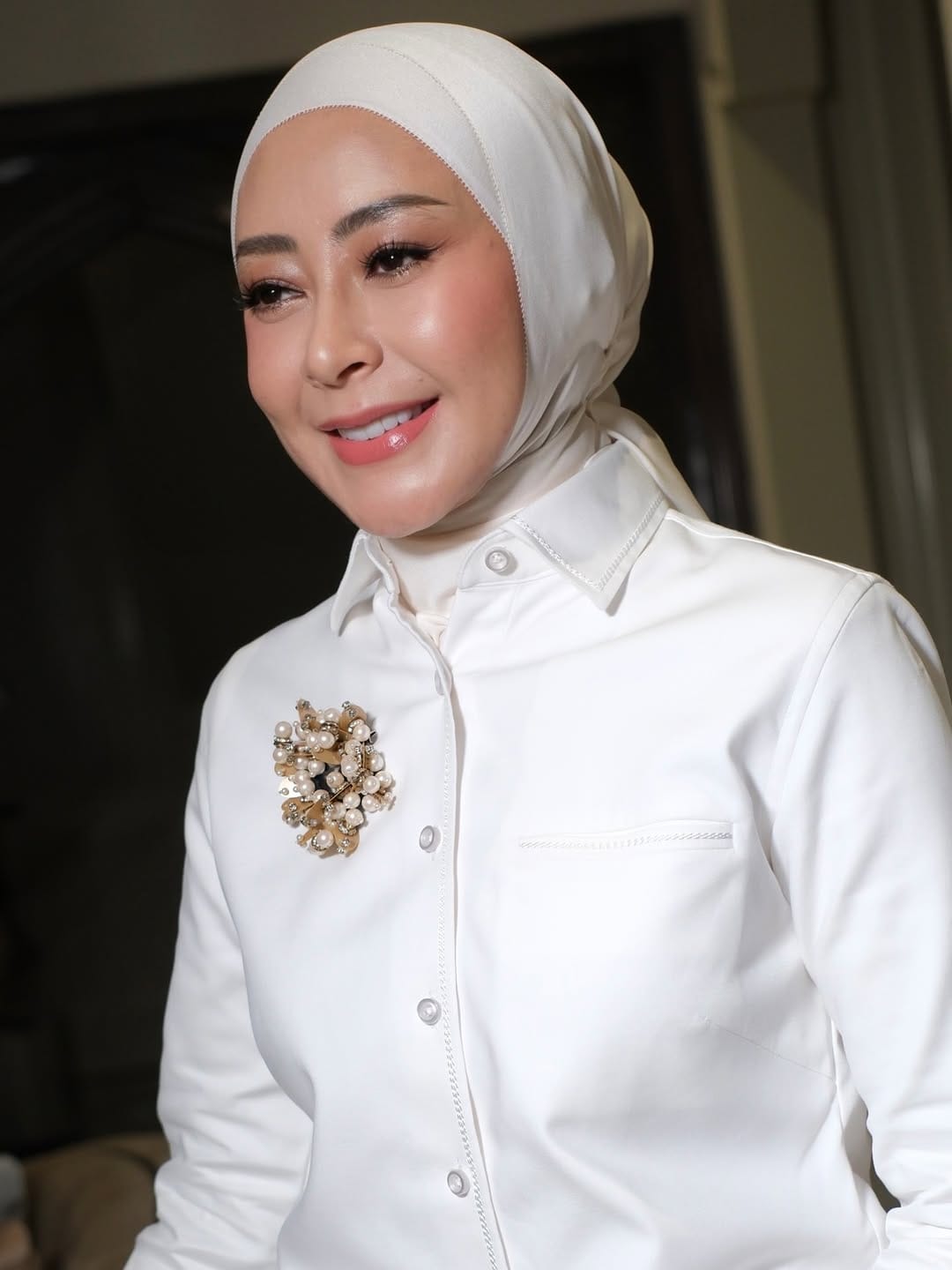 Post 1 by Tisya Azzahra Sari on Instagram (carousel)