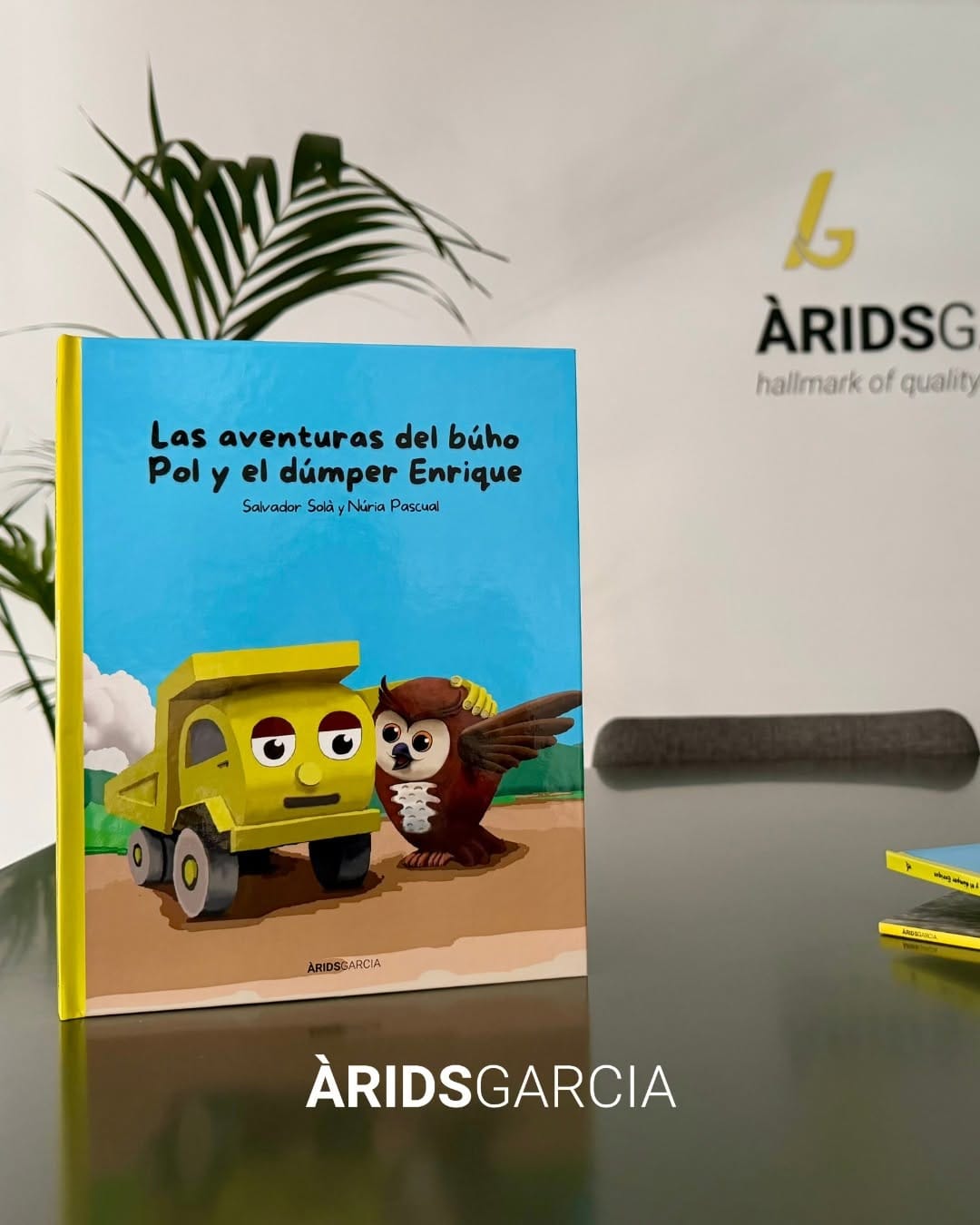 Post 8 by Àrids Garcia | Cantera de áridos graníticos on Instagram (carousel)