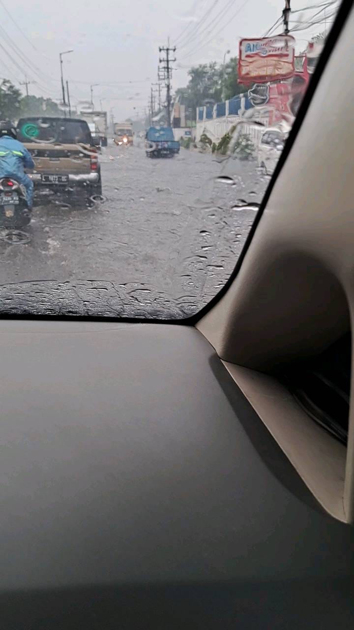 Post 8 by java.031advertising on Instagram (video)