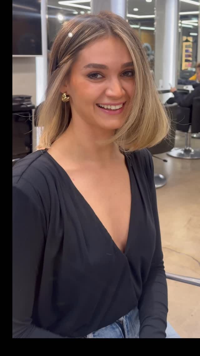 Post 5 by Paris Kuaför®️ on Instagram (video)