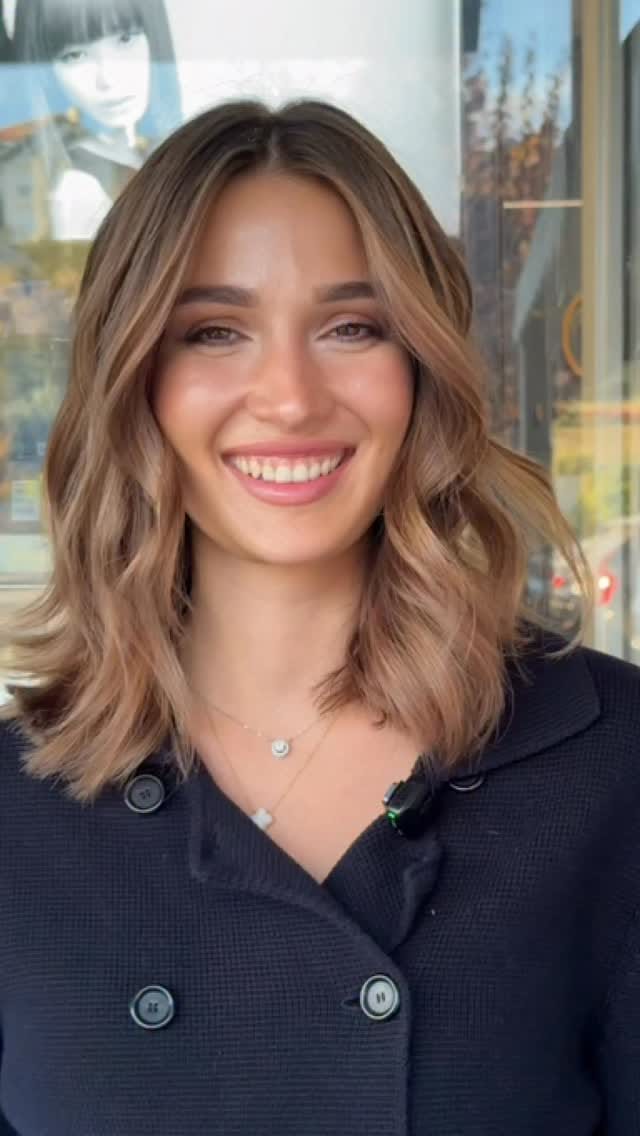 Post 6 by Paris Kuaför®️ on Instagram (video)