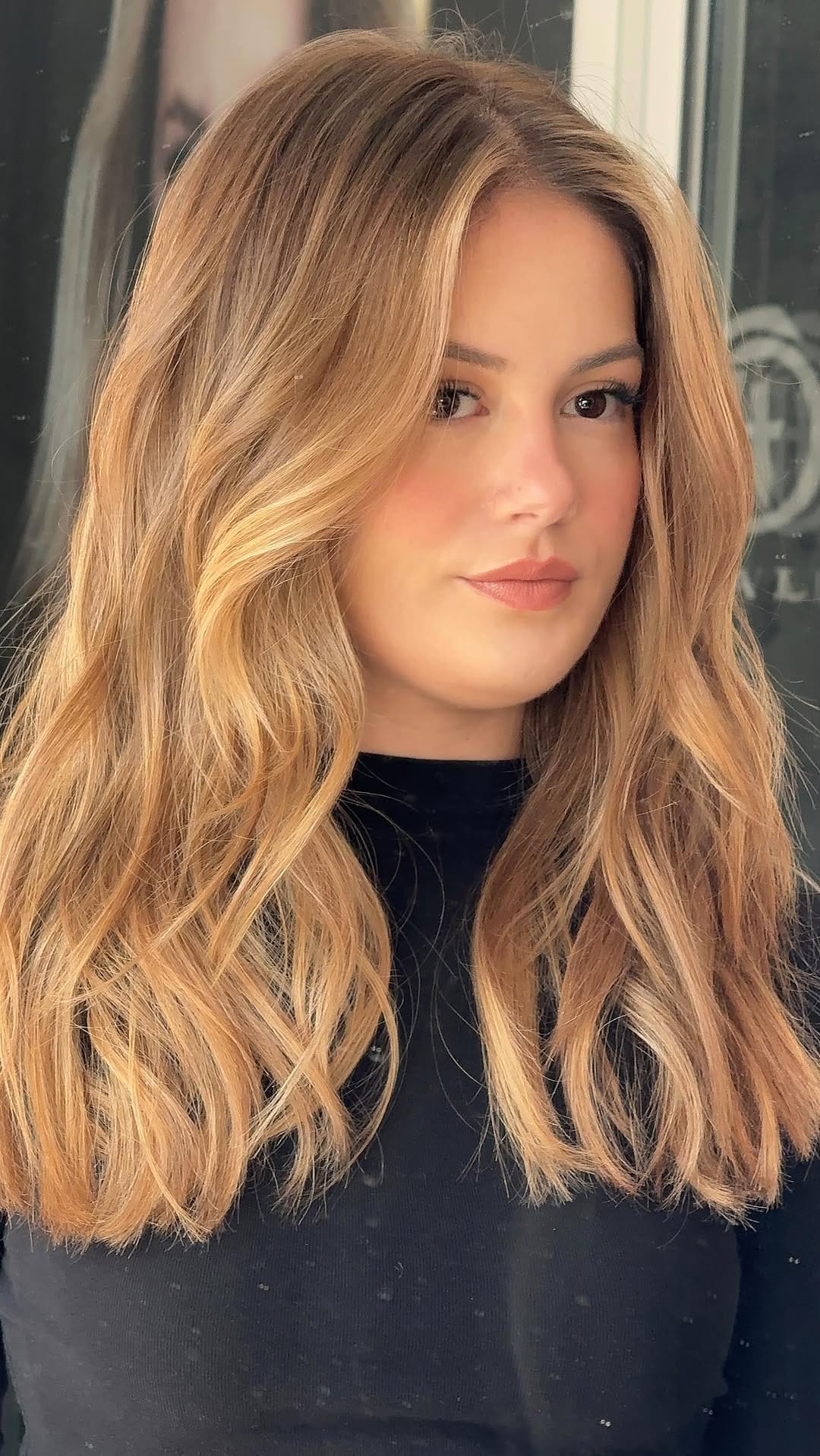 Post 1 by Paris Kuaför®️ on Instagram (video)
