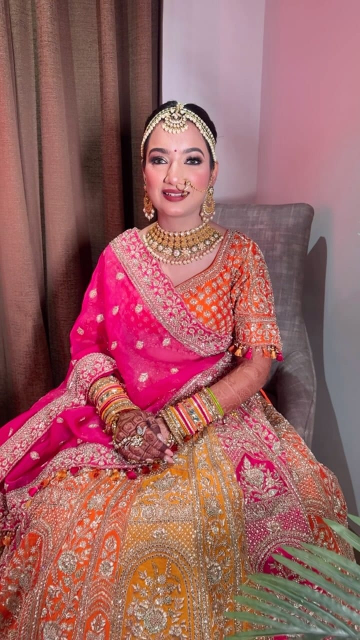 Post 3 by Makeup By Shivani Katyal 🧿 on Instagram (video)