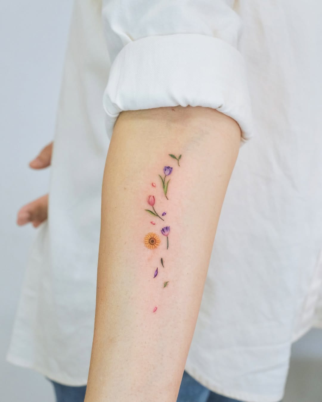 Post 2 by 해니 koreantattoo on Instagram (carousel)