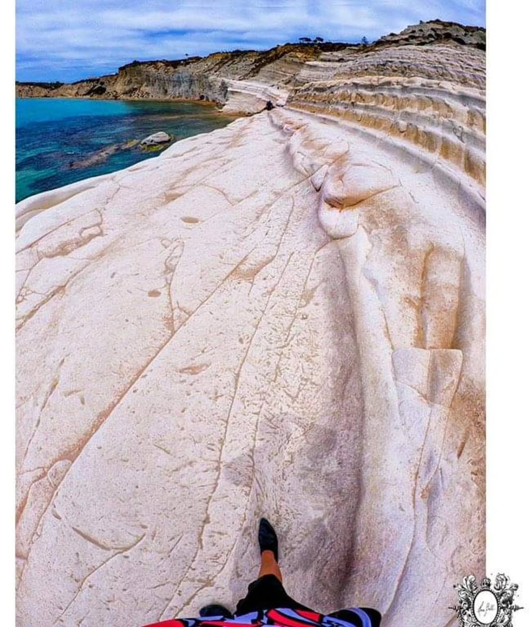 Post 6 by ❤  HERA BELL is Montreal's FORMER Glamour Portrait Photographer on Instagram (image)