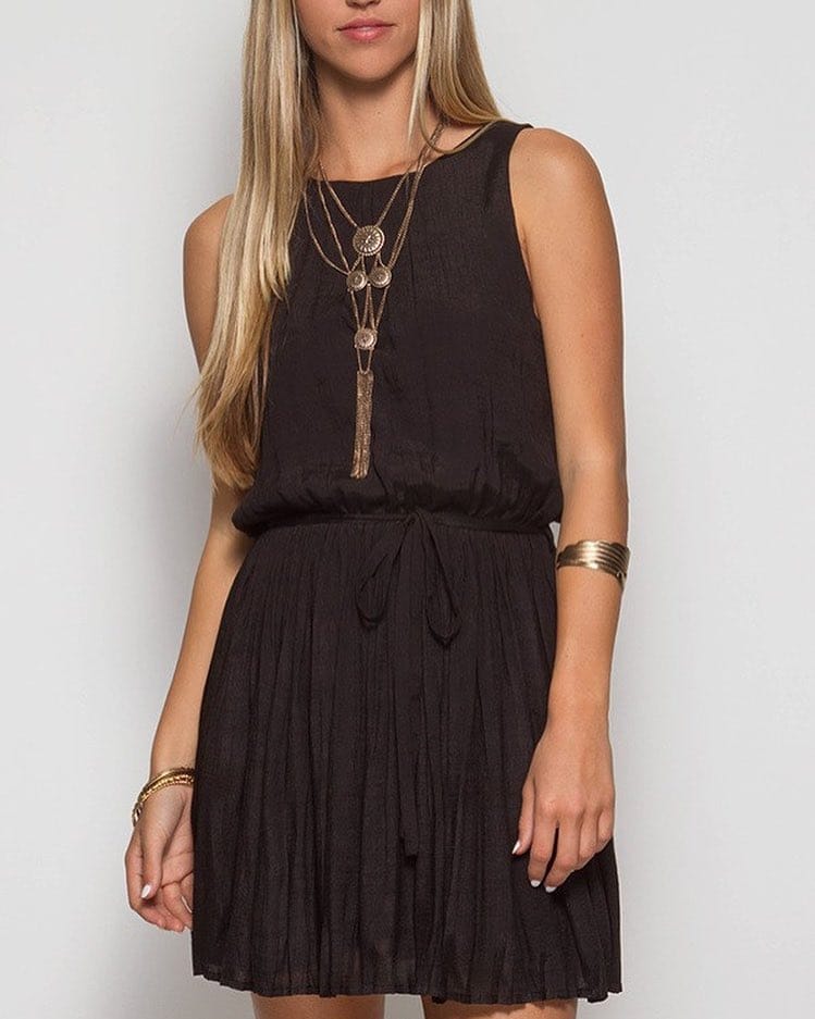 Post 8 by @fourlittleladiesboutique on Instagram (image)